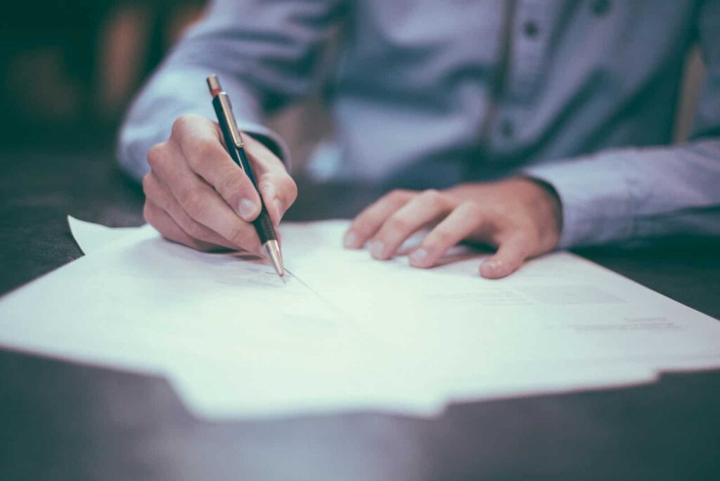 Celebrities' Secrets for Managing Important Documents