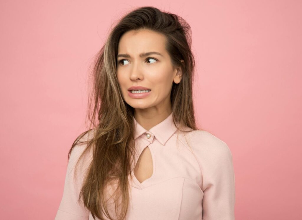 Secrets of Southern Girls' Hair Care Routine: Defined Curls, Shine, and Natural Volume