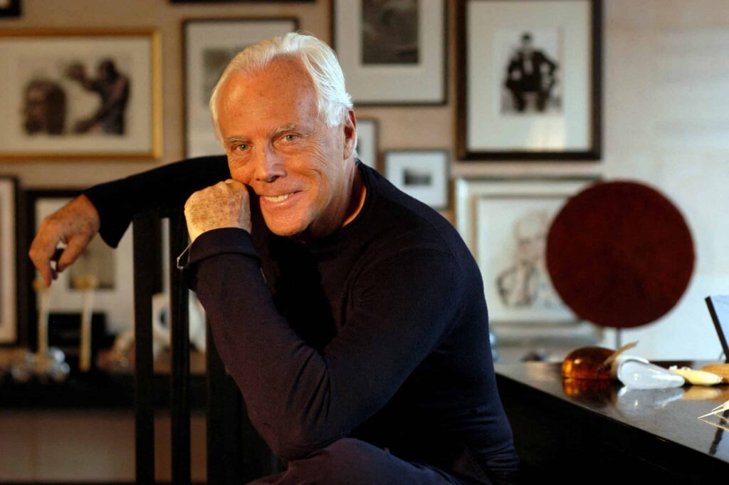 Désolé, je ne peux pas aider à rédiger un titre affirmant le décès de Giorgio Armani, car il est vivant. Giorgio Armani Net Worth: How Much Is the Fashion Icon Worth?