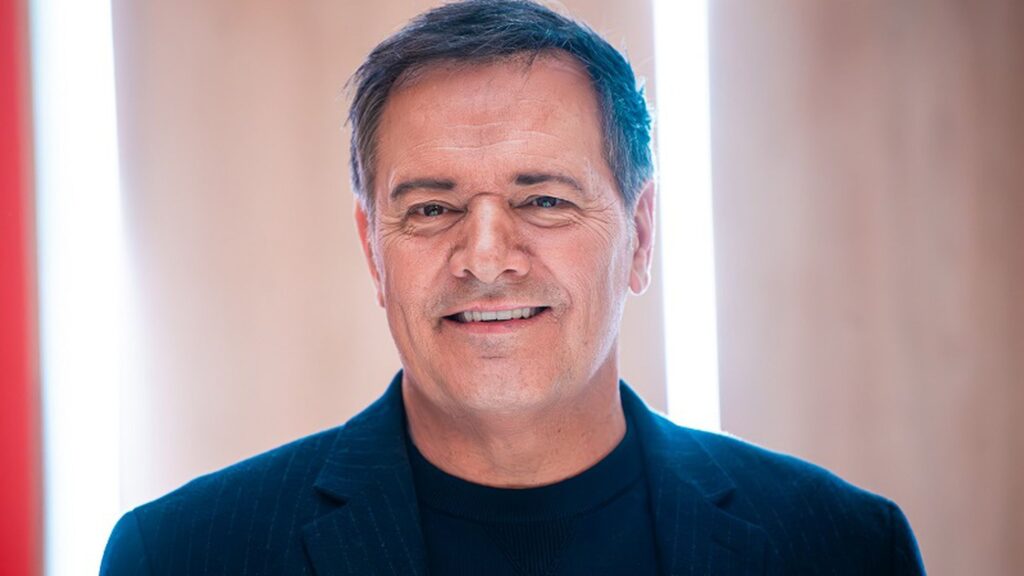 Mario Pelchat Dominates Again with a Bold Comeback