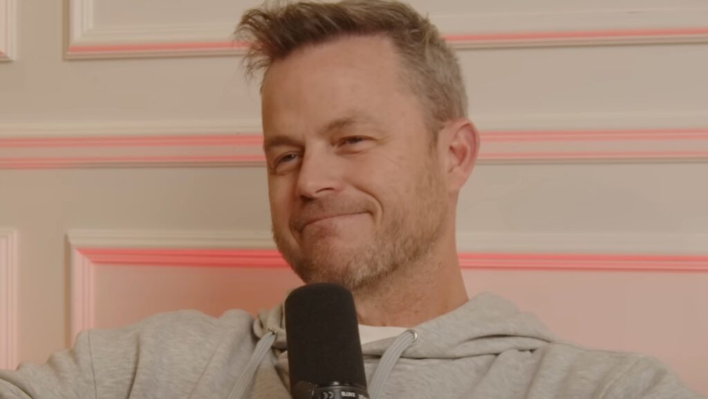 Louis Morissette Addresses His Lawsuit Against Someone