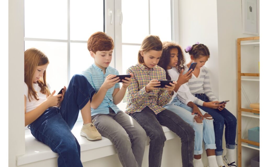 Digital Emotional Dependency in Relationships