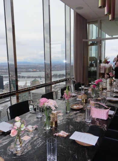 A Fairy-Tale-Worthy Table