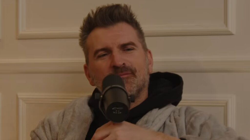 Is Jean-Thomas Jobin in Love?