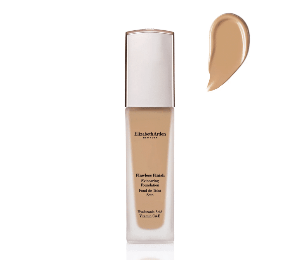 Couvrant, pas cher, lumineux… zoom sur les meilleurs fonds de teint du moment