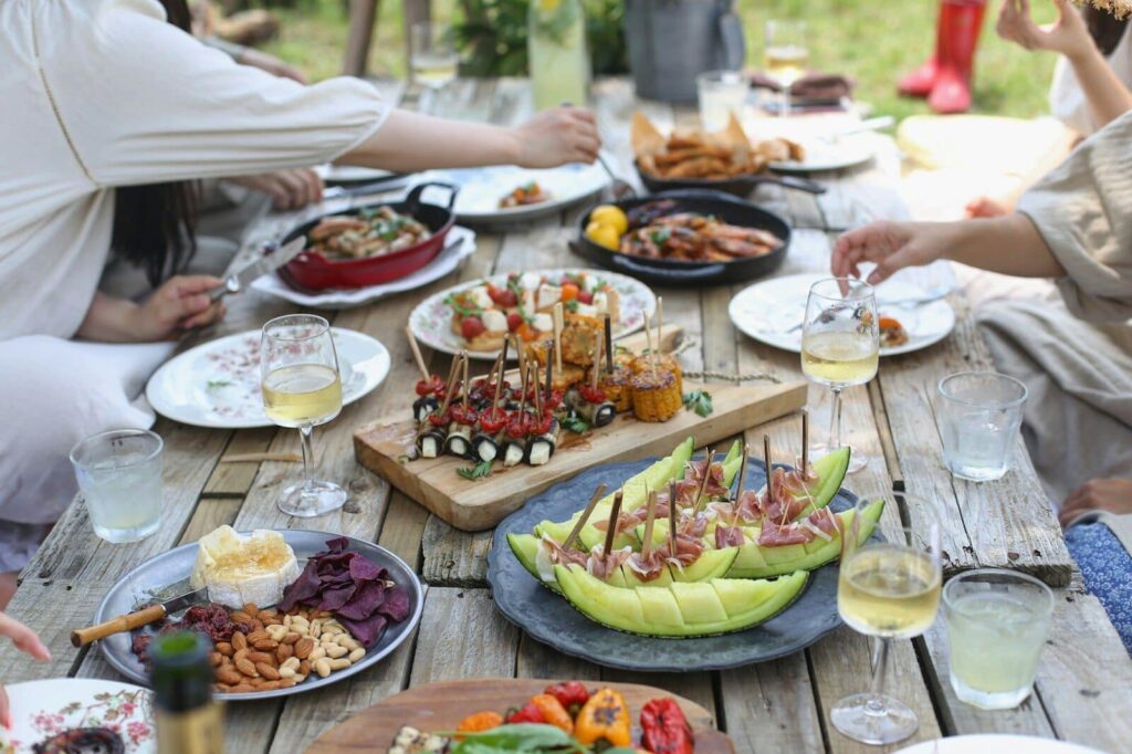 Summer BBQ Cocktail: A Refreshing Recipe to Impress Guests